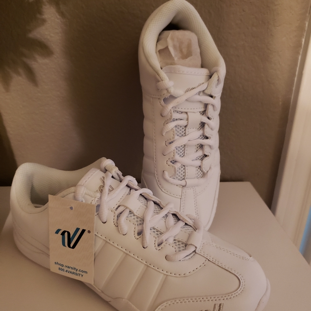 Varsity cheer shoes